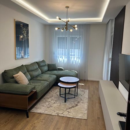 Luxury Apartments D&B Podgorica Ngoại thất bức ảnh