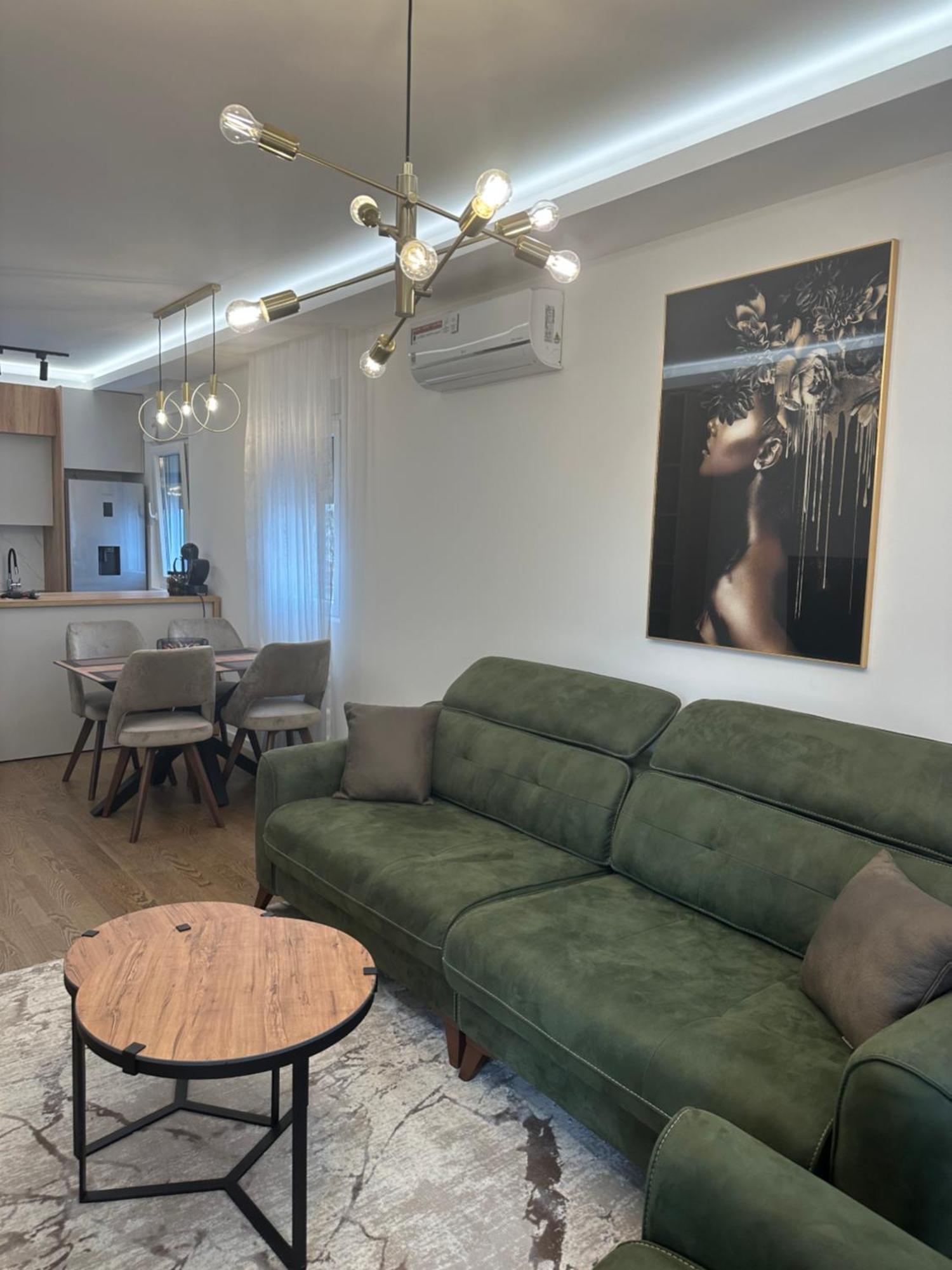 Luxury Apartments D&B Podgorica Ngoại thất bức ảnh