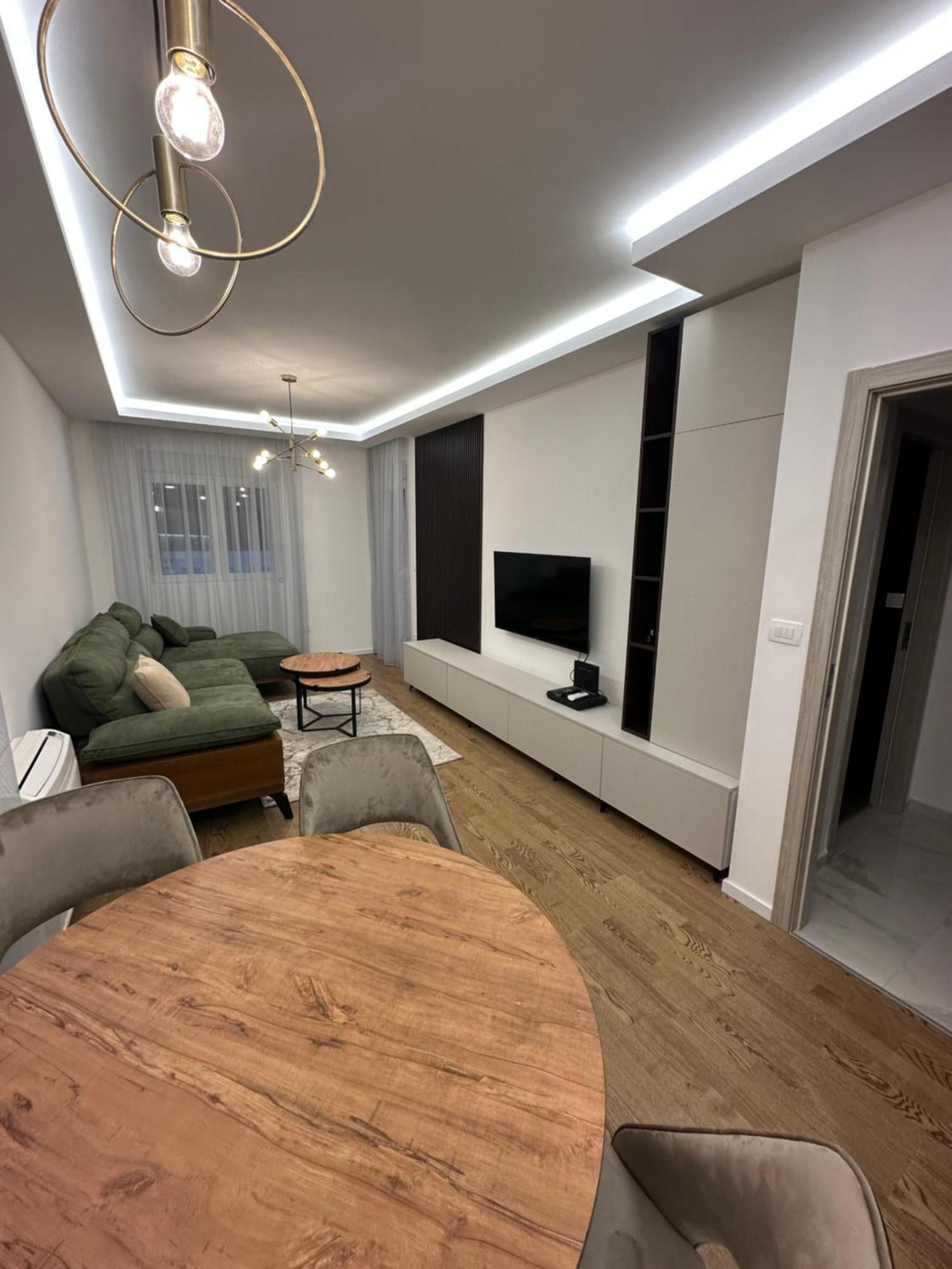Luxury Apartments D&B Podgorica Ngoại thất bức ảnh